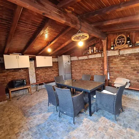 Apartament La Curte. *