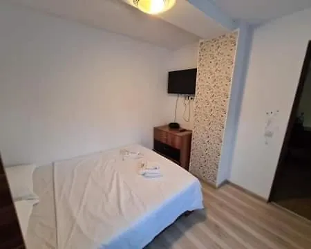Apartament La Curte. *